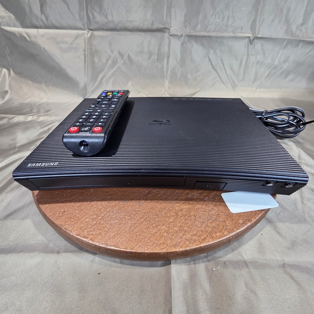 Samsung BD-J5700 Blu-ray Player Wi-Fi 1080p Full HD Streaming Black with Remote